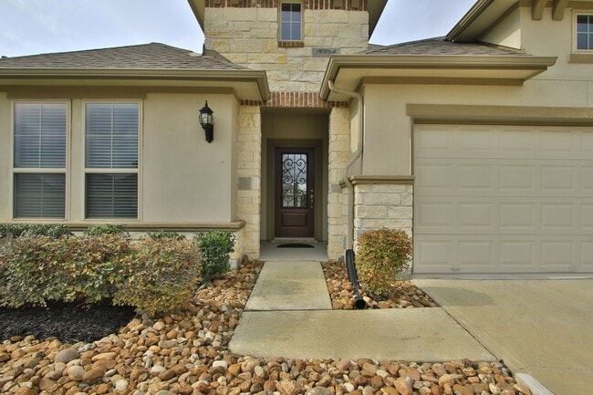 Photo - 31611 Lyle Mnr Dr