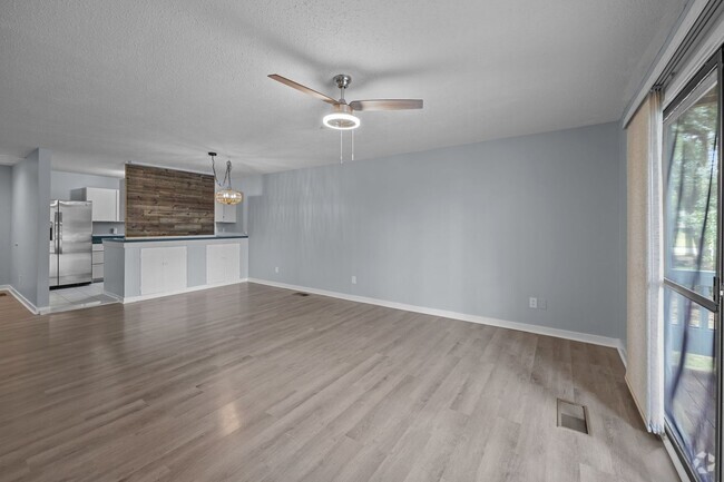Building Photo - Water View Gem 2x2 Spacious Condo Fairfiel...