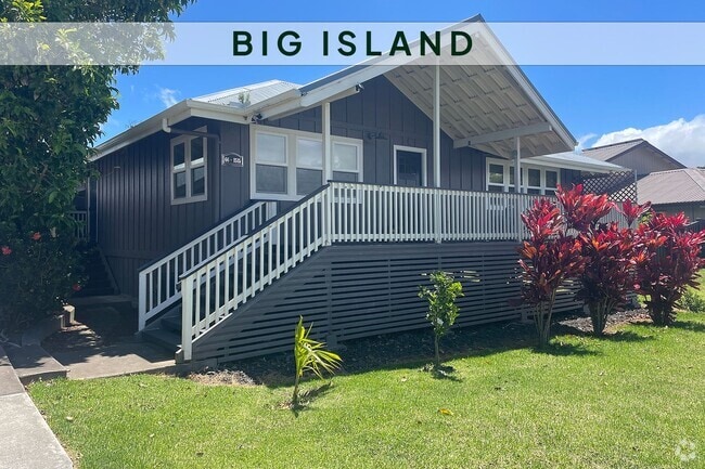 Building Photo - Beautiful 3 bedroom 3 bath home on dry sid...
