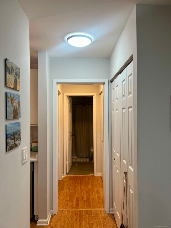 1000 Knapps Hwy Unidad APT 7 Fairfield, CT