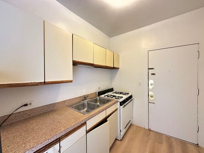 Photo - 1532 N Kedzie Ave Unit E4