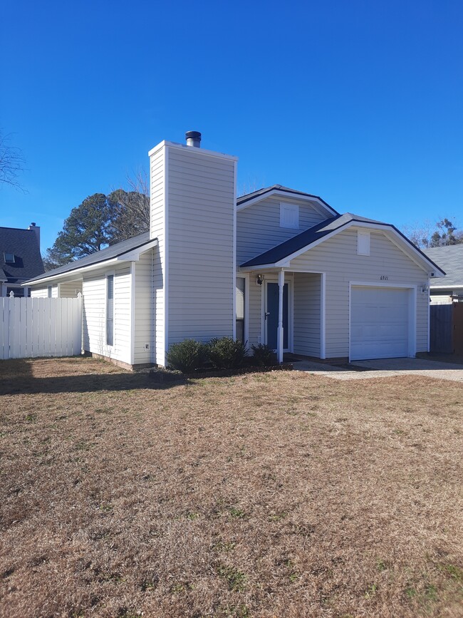 Photo - 6921 Timberwood Dr Casa