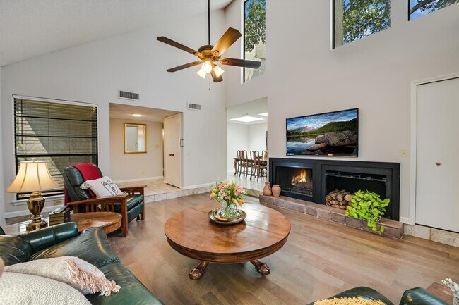 Photo - 15 Casa Verde St