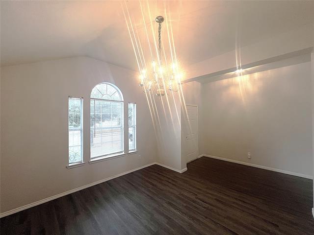 Photo - 1923 Pin Oak Ln