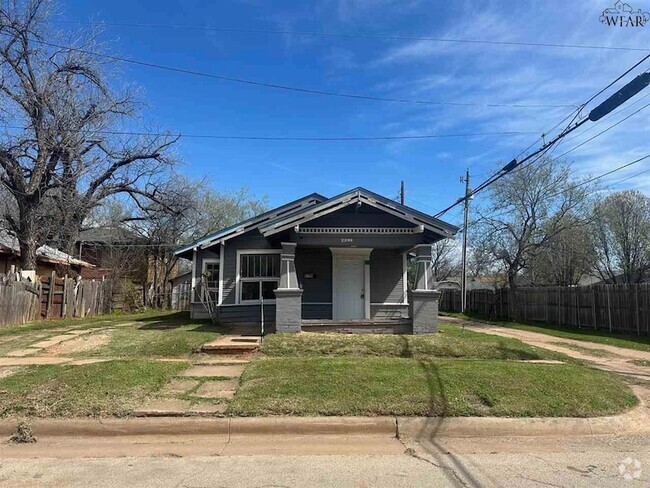 Building Photo - 2206 Avenue E Rental