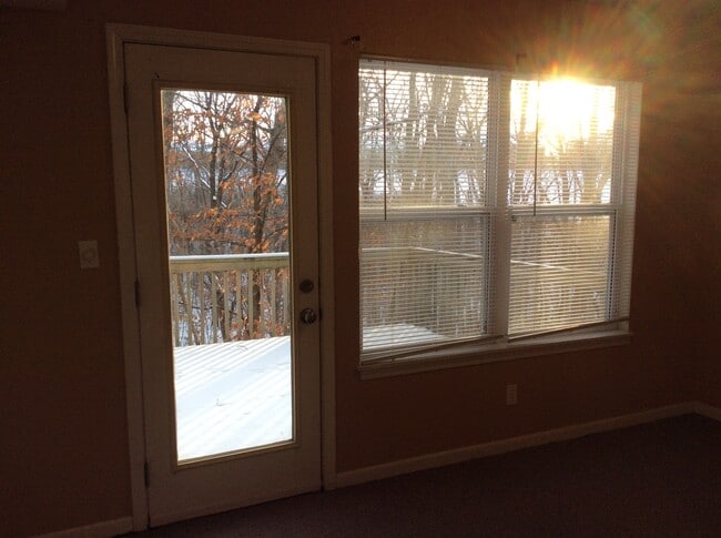 Photo - Godas Circle 5304-06 Unidad 5304