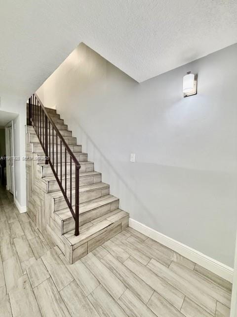 Photo - 3064 Riverside Dr