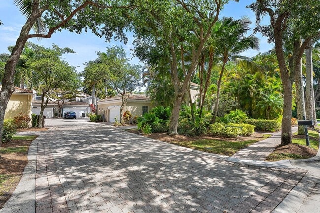 Photo - 7719 Azalea Ct