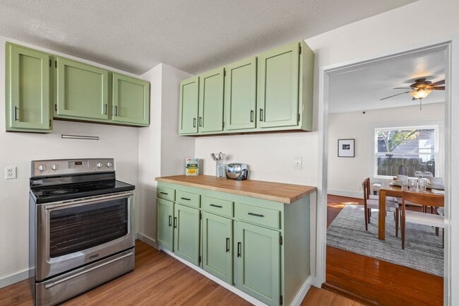 Photo - 1/2 Month Free - Storybook Farmhouse, Updated w/ Character in the Heart of NE Portland!