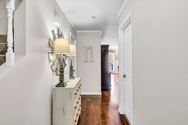 Photo - 1062 Blinken St