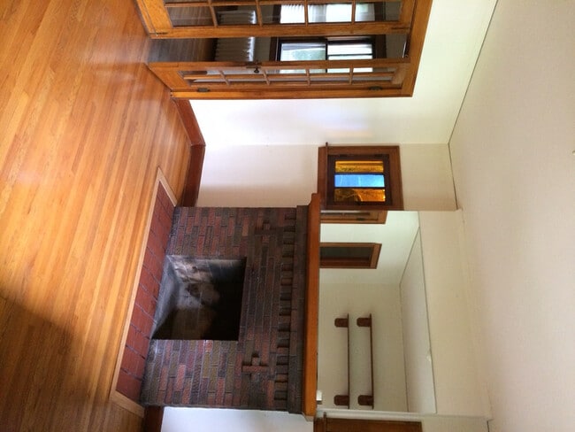 Photo - 528 Childs St Unidad 528A