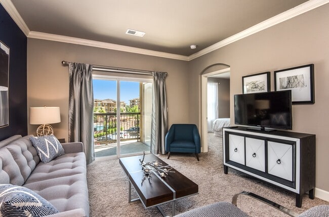 Residences at Prairiefire Apartment Homes