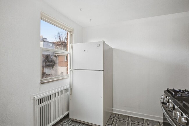 Photo - Triplex Unit 2nd Floor