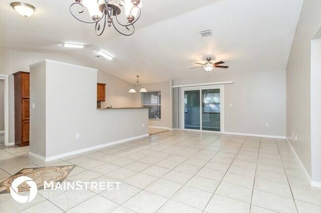 Photo - 2408 Denn John Ln