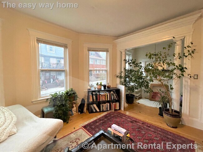 Photo - 32 Chatham St Unit 2