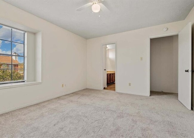 Photo - 10035 Emerald Creek Dr