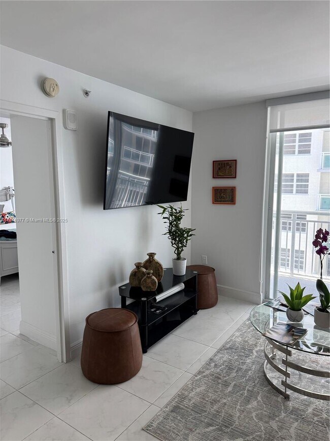 Photo - 6969 Collins Ave Unit 910