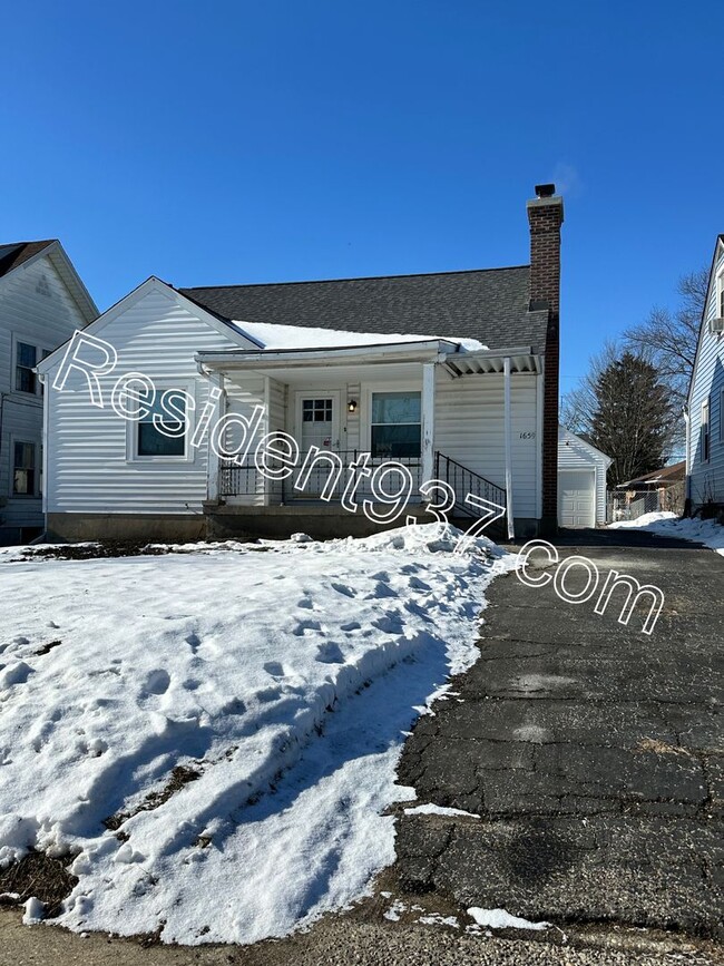 Updated 3 Bed 1 bath Home - Updated 3 Bed 1 bath Home