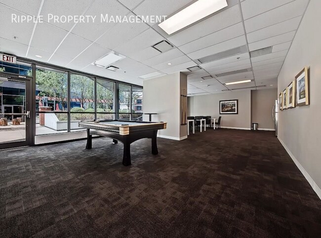 Photo - WONDERFUL 1 BED/ 1 BATH CONDO IN THE HEART OF DOWNTOWN Unité 1207