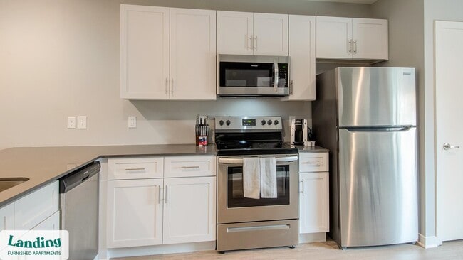 Photo - 5040 Linbar Dr Unit 411.1404112