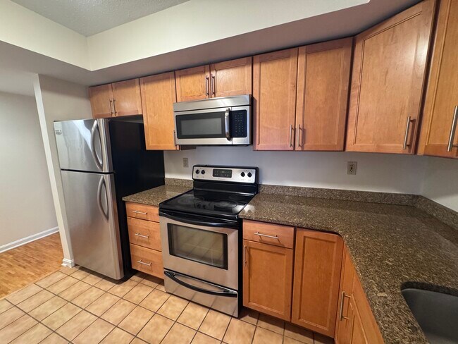 Photo - 340 Franklin St Unit 8
