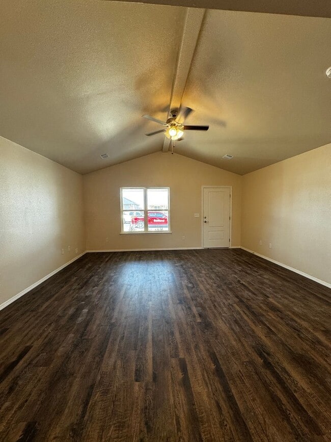 Photo - New construction!!! Beacon Pointe 3/2/2 AVAILABLE March 13th