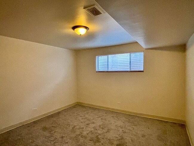 Photo - 3211 S Lincoln St