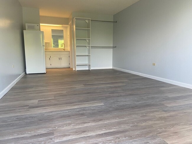 Photo - Studio Apartment in Hollister