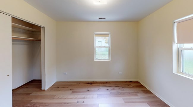 Photo - Spacious 2BR Home in Joliet – In-Unit Laun...