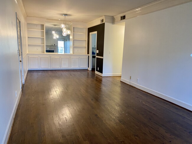 living room - 514 Sloan Rd Apartment