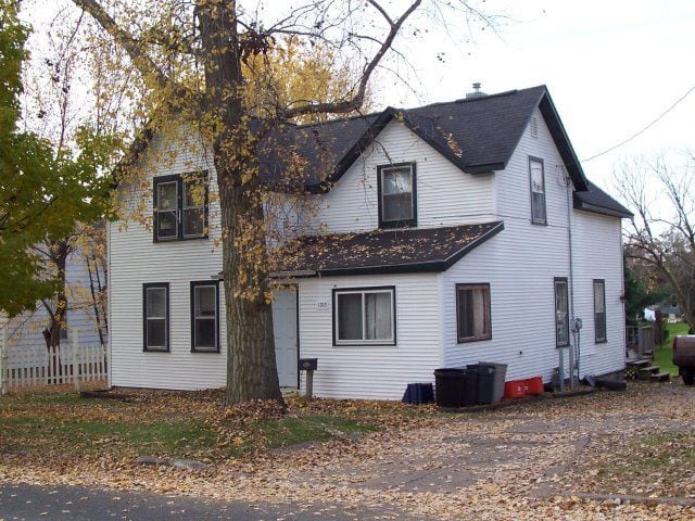 Photo - 1315 11th St E