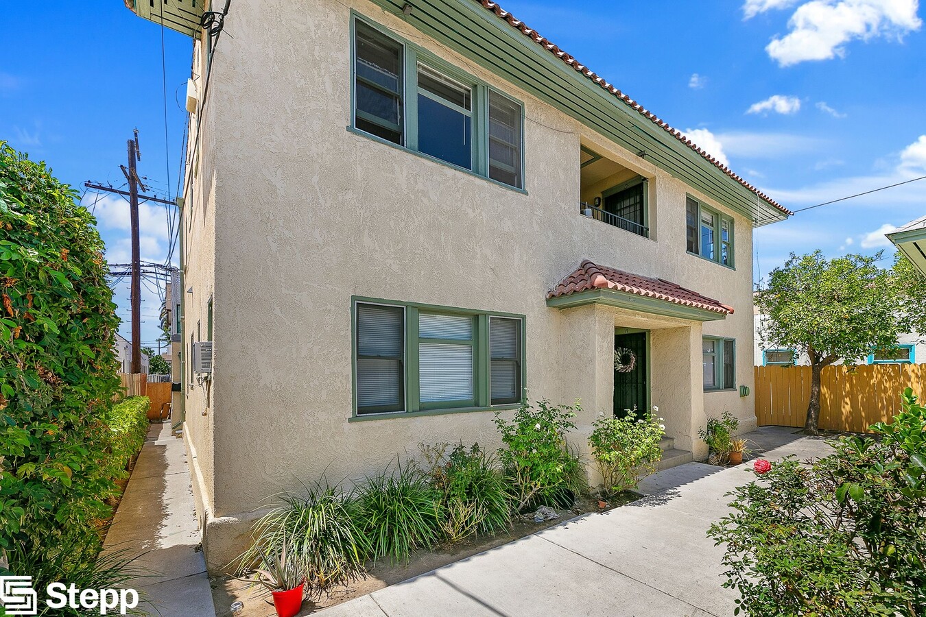 Photo - 441 Dawson Avenue