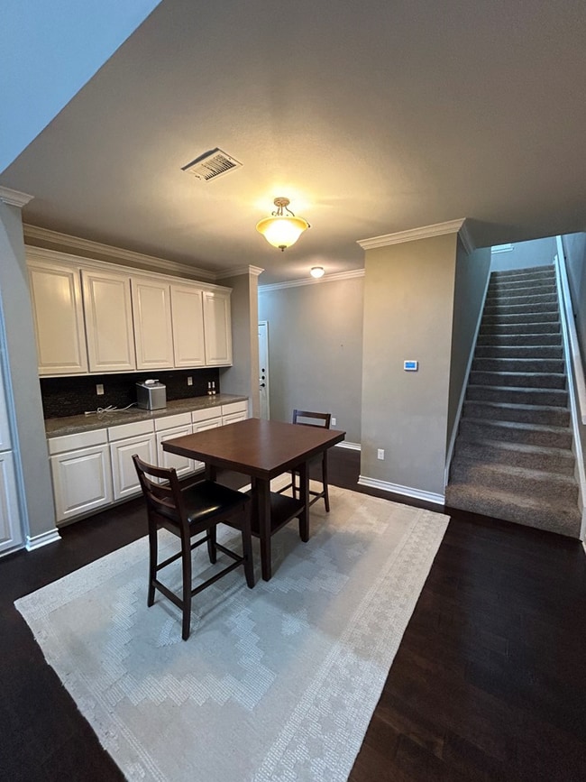 Photo - 3001 Pointer Ln