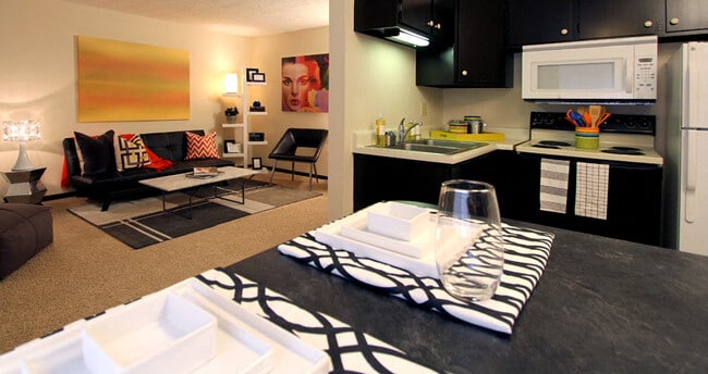 Photo - Kensington Woods Apartments