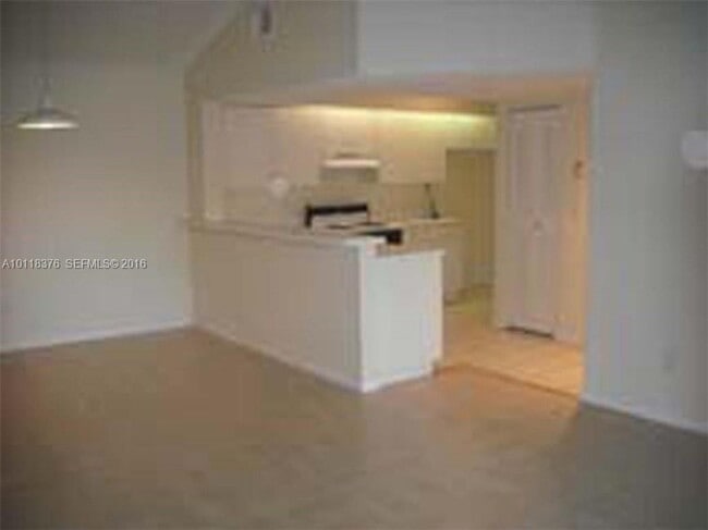 Photo - 18810 NW 57th Ave Unidad 306