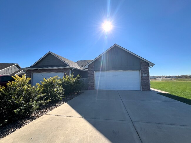 Photo - 5559 N Edwards Cir