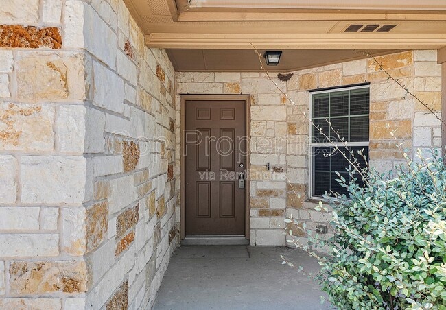 Photo - 12110 Kruth Pt