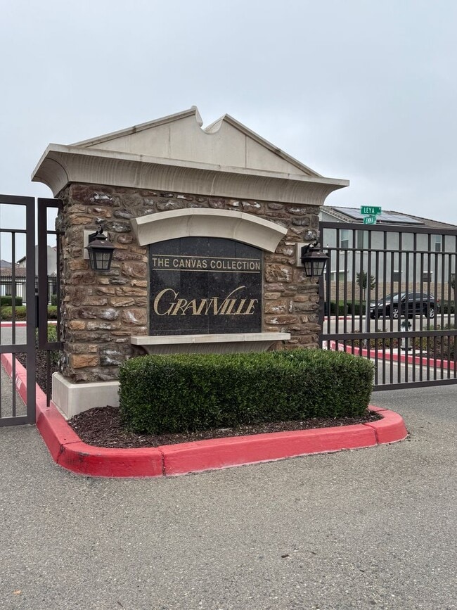 Photo - Charming 3-Bedroom Home in Family-Friendly 93727 Neighborhood