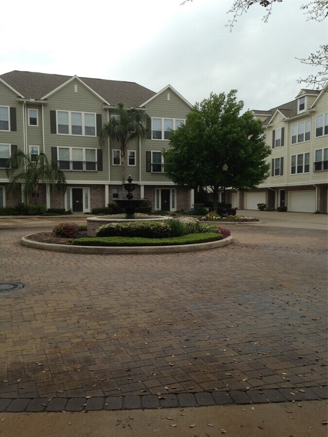 Photo - 3001 Murworth Dr Unit 1001