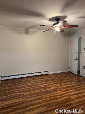 Photo - 988 Hempstead Turnpike