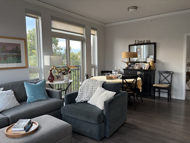 Photo - 1720 Central St