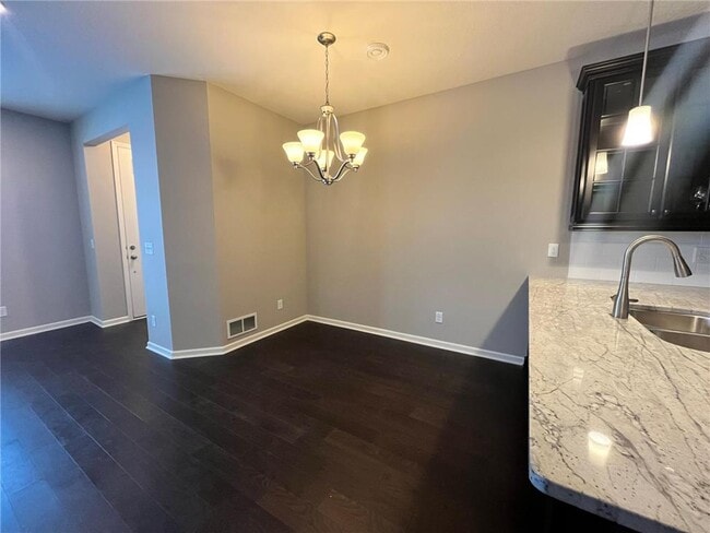 Photo - 6876 Crosby Ct