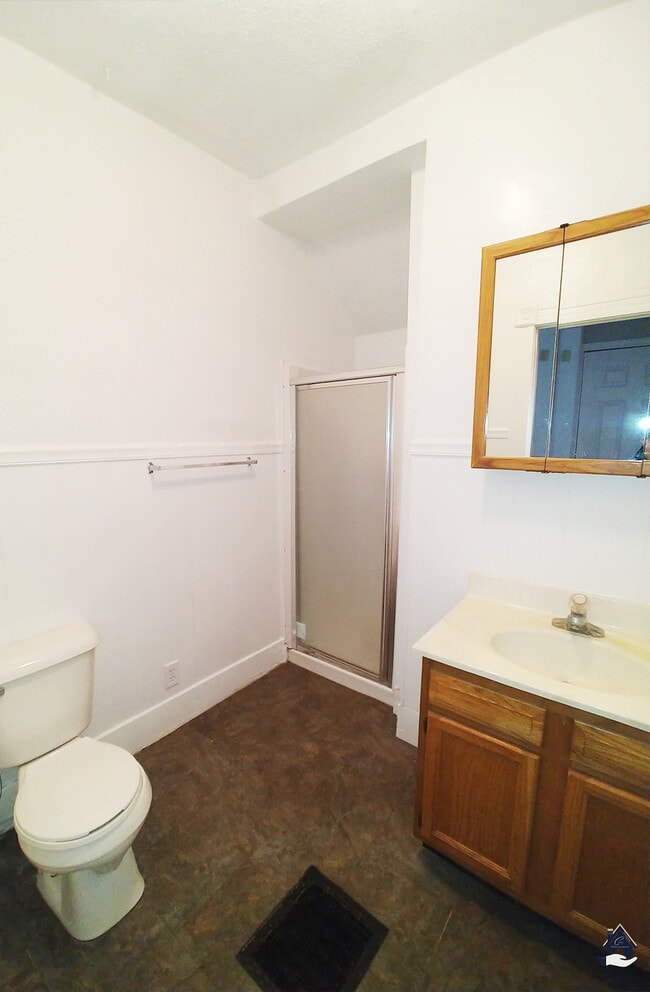 Photo - CNC Leasing Group