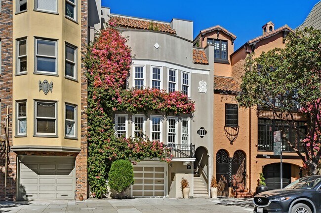 Building Photo - 3217-21 Gough Street Apartments Unit 3221