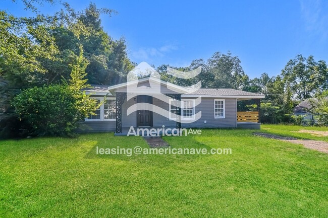 Photo - 1821 17th Ave E