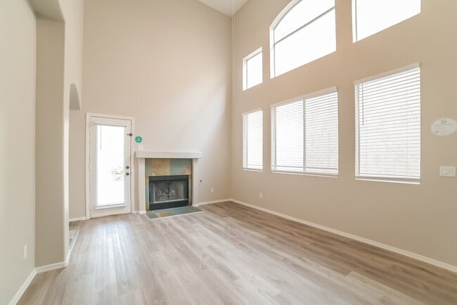 Photo - 4910 W Marco Polo Rd