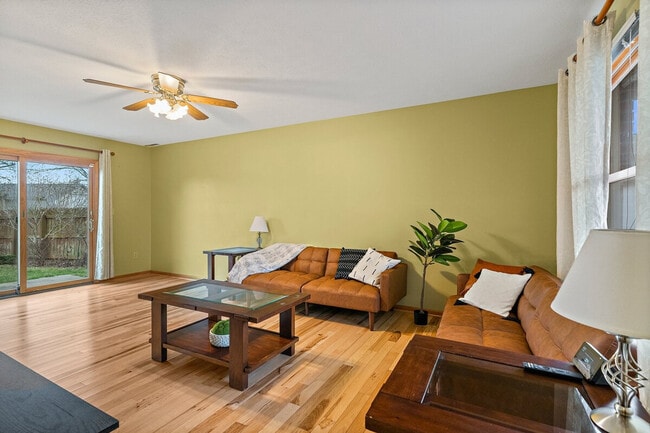 Photo - 2422 Cedar Crest Dr Unidad ID1397952P