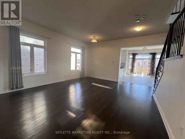 Photo - 5 Beebalm Ln