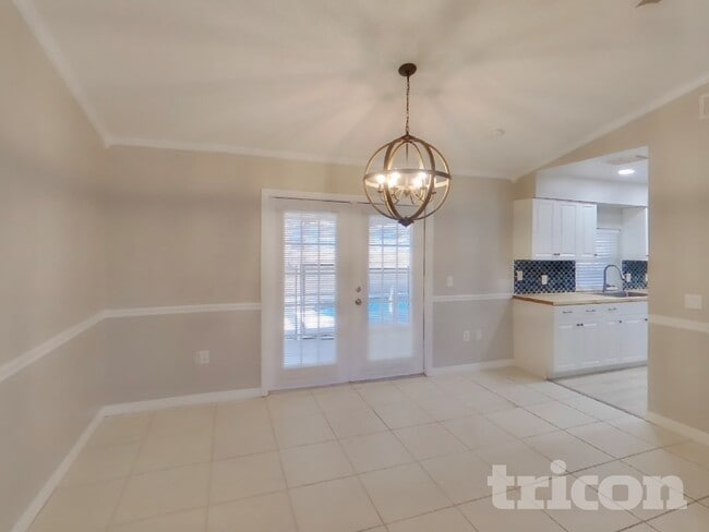 Photo - 1446 Deborah Dr