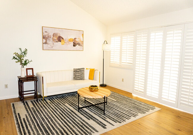 Photo - 82186 Bergman Dr